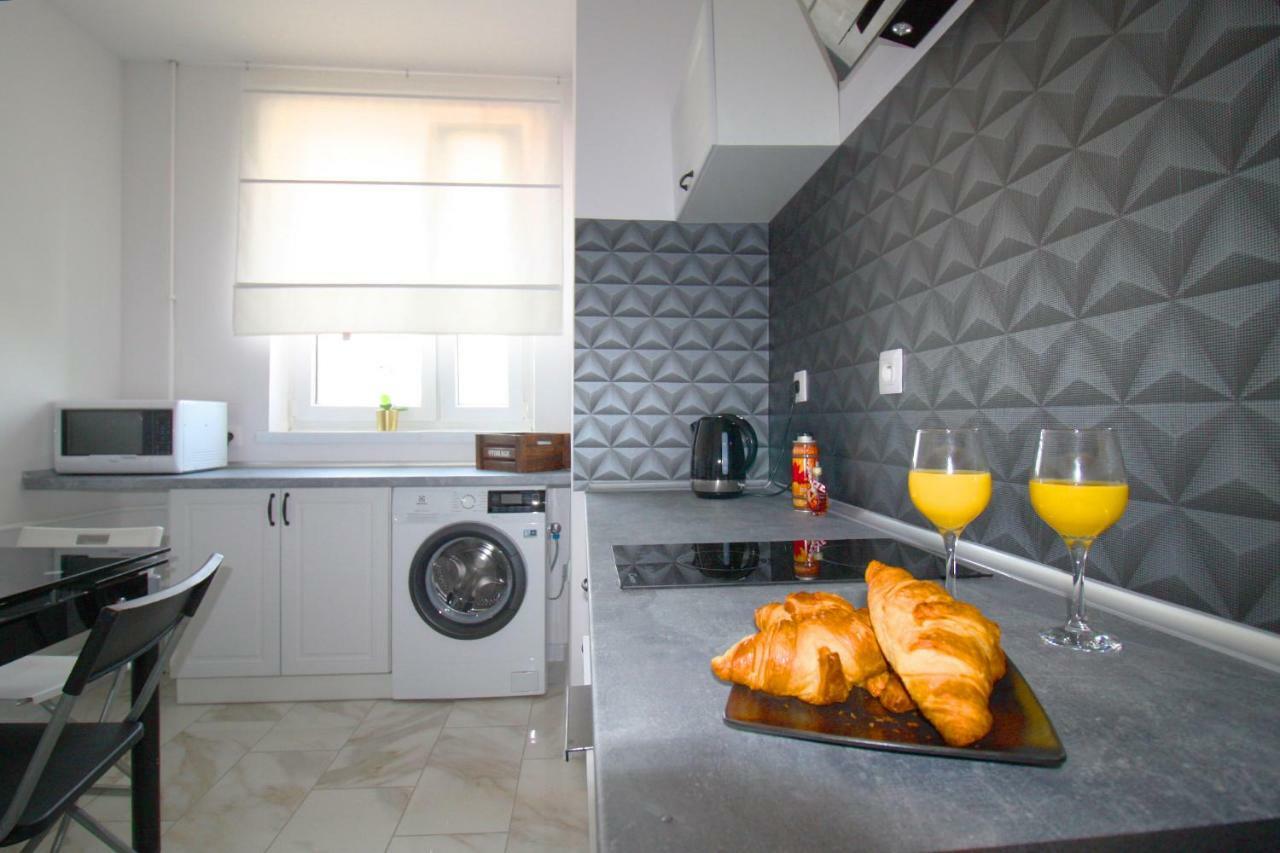 Niebianski Apartament Ряшів Екстер'єр фото