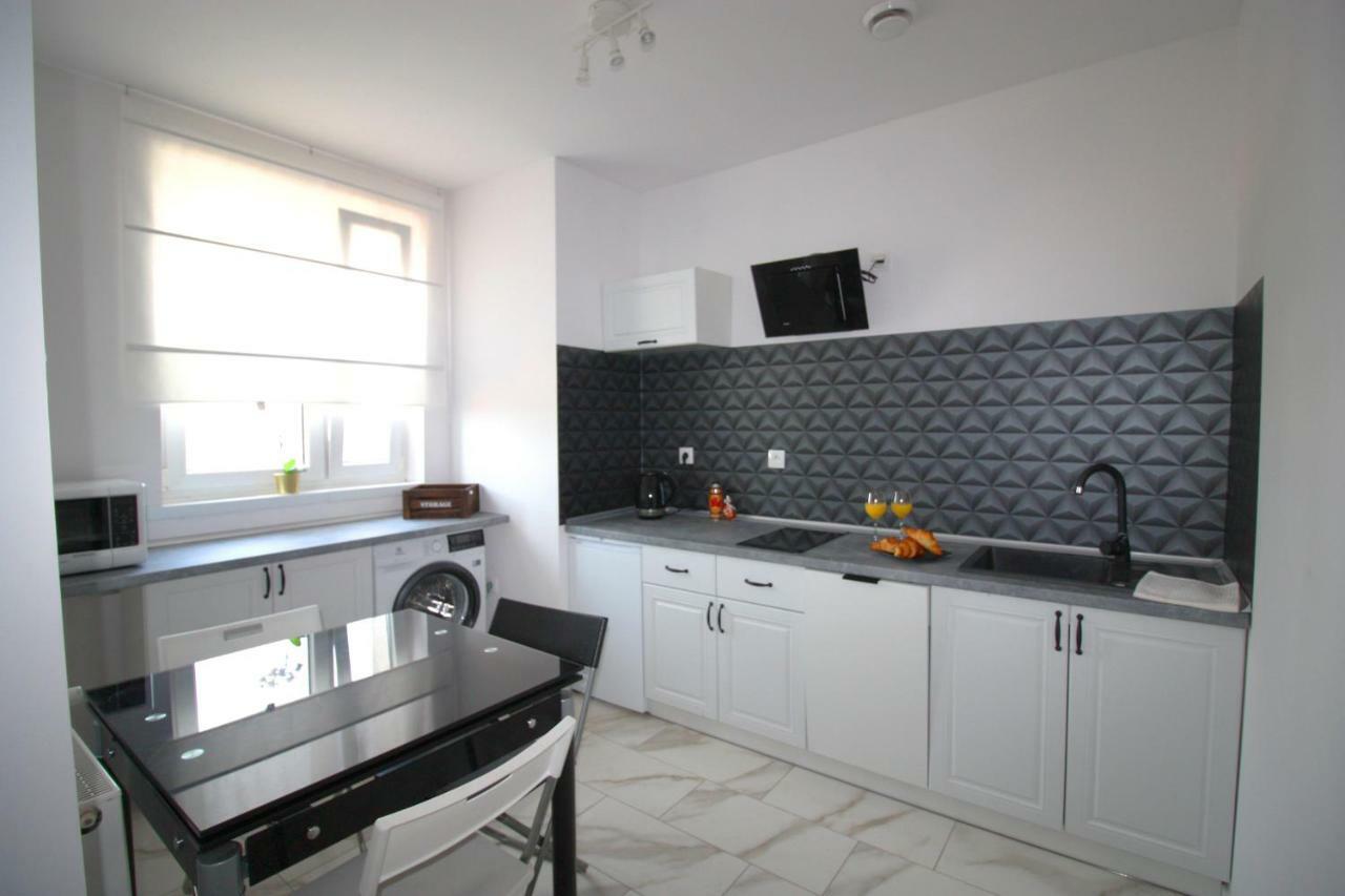 Niebianski Apartament Ряшів Екстер'єр фото